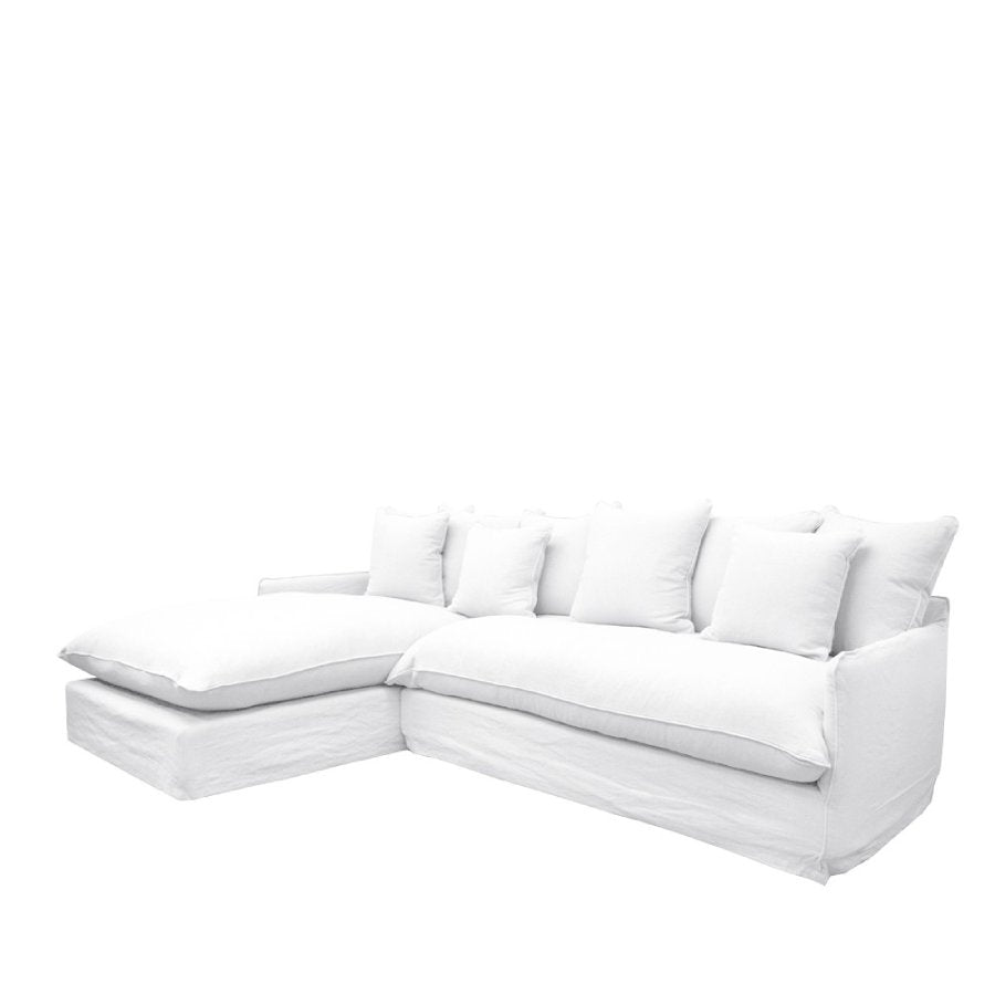 Hokio 3.5 Seat Slipcover Sofa with Chaise - White
