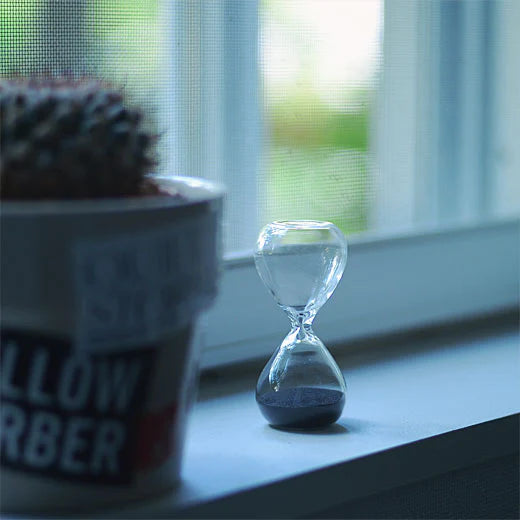 Small Hourglass - Clear