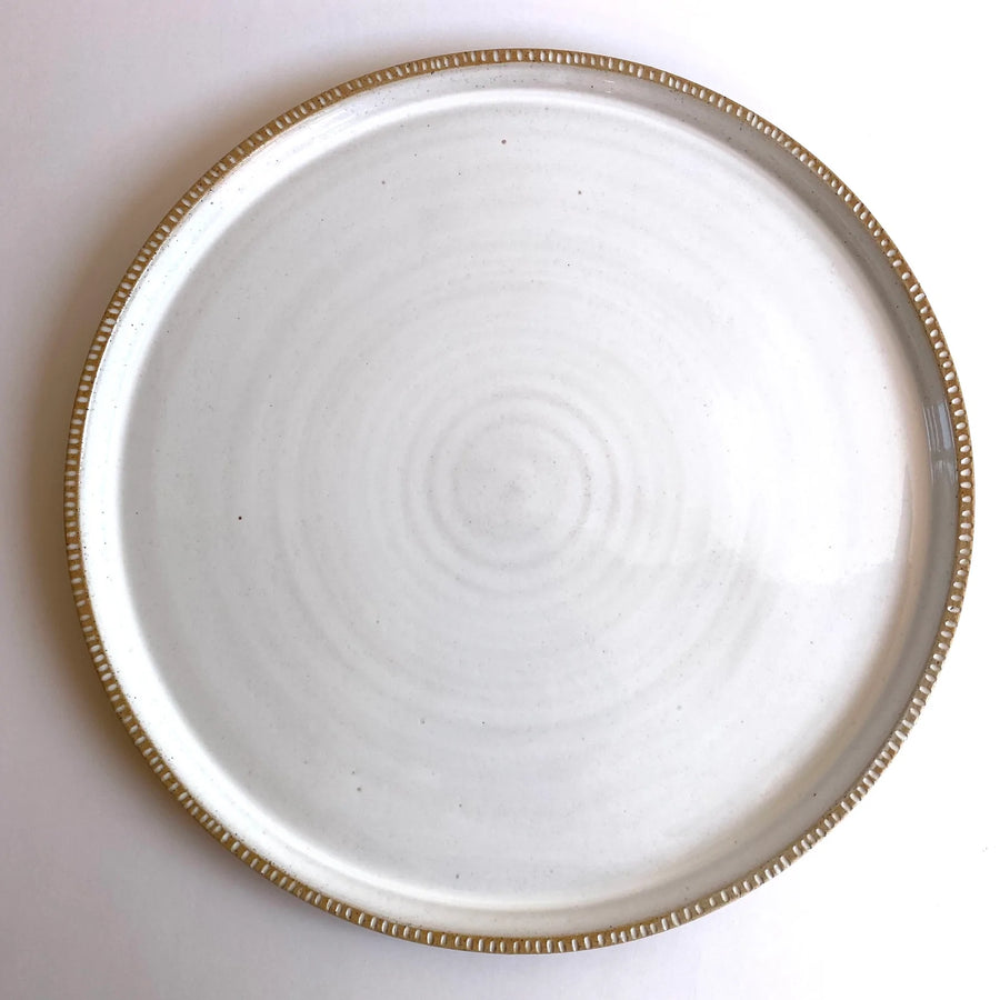 Potterbee Carved Dinner Plate White top view