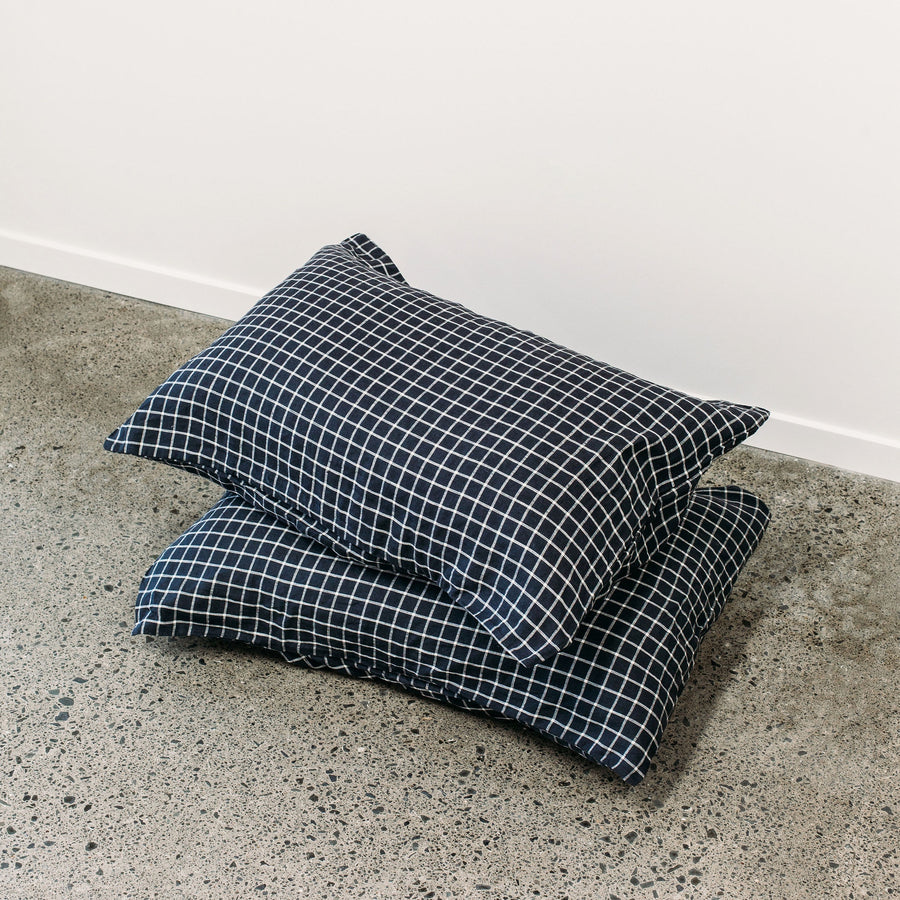 Toetoe Linen Pillowcase Pair - Navy Grid